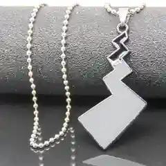 Угольный подвеска "Хвост Пикачу"