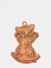 Елочные игрушки из фанеры в деревянной коробке