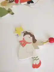 Алый набор елочных украшений