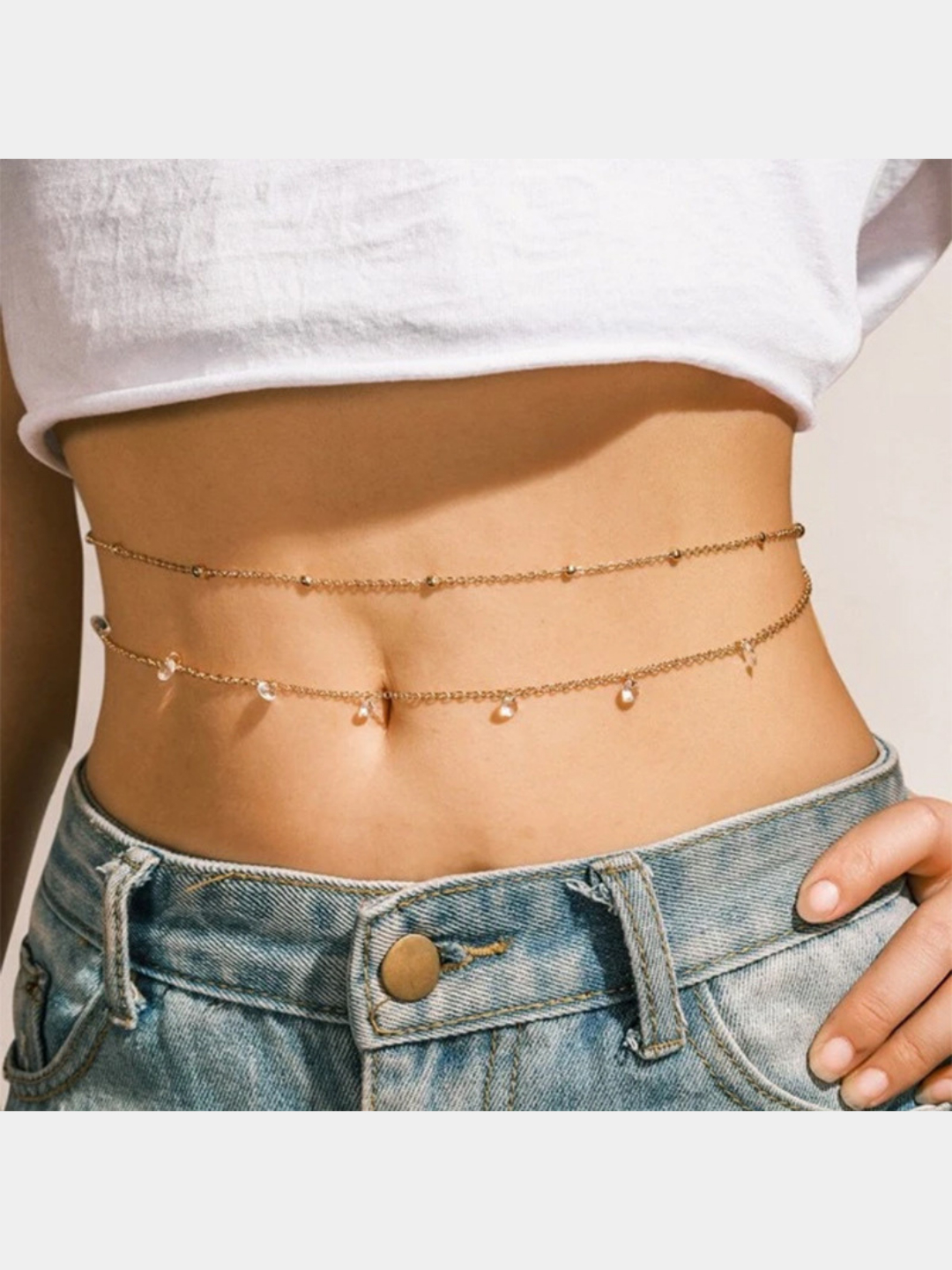 Ультрамодный belly chain: с чем и как носить главный летний тренд — цепочку на талии