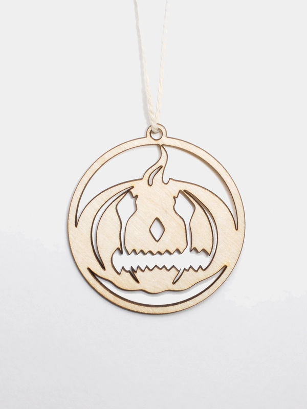 Подвеска резная, украшение, "Halloween"