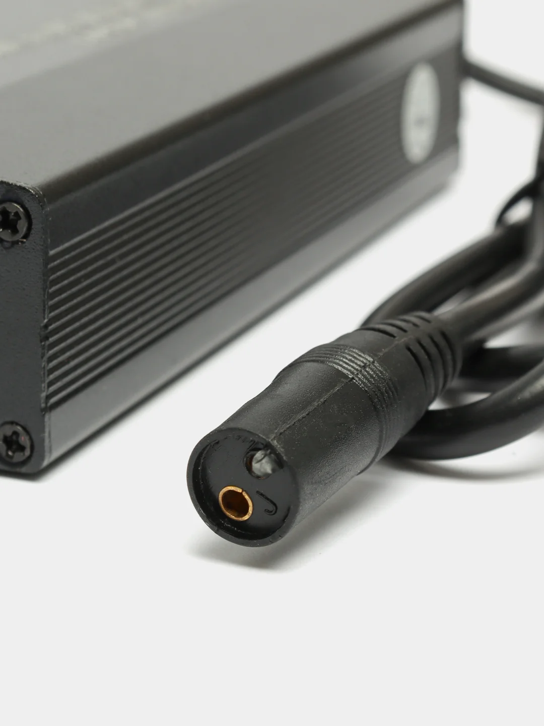 Универсальное зарядное устройство / блок питания для ноутбука 150W