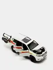 Белый модели автомобилей   BMW X5, BMW X7, TOYOTA- PRADO, RANGE ROVER