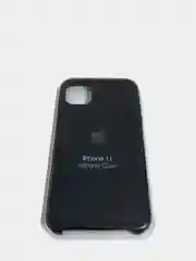 Черный чехол Silicone Case для iPhone 11