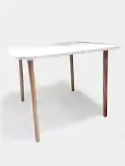 Стол квадратный