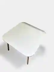 Стол квадратный