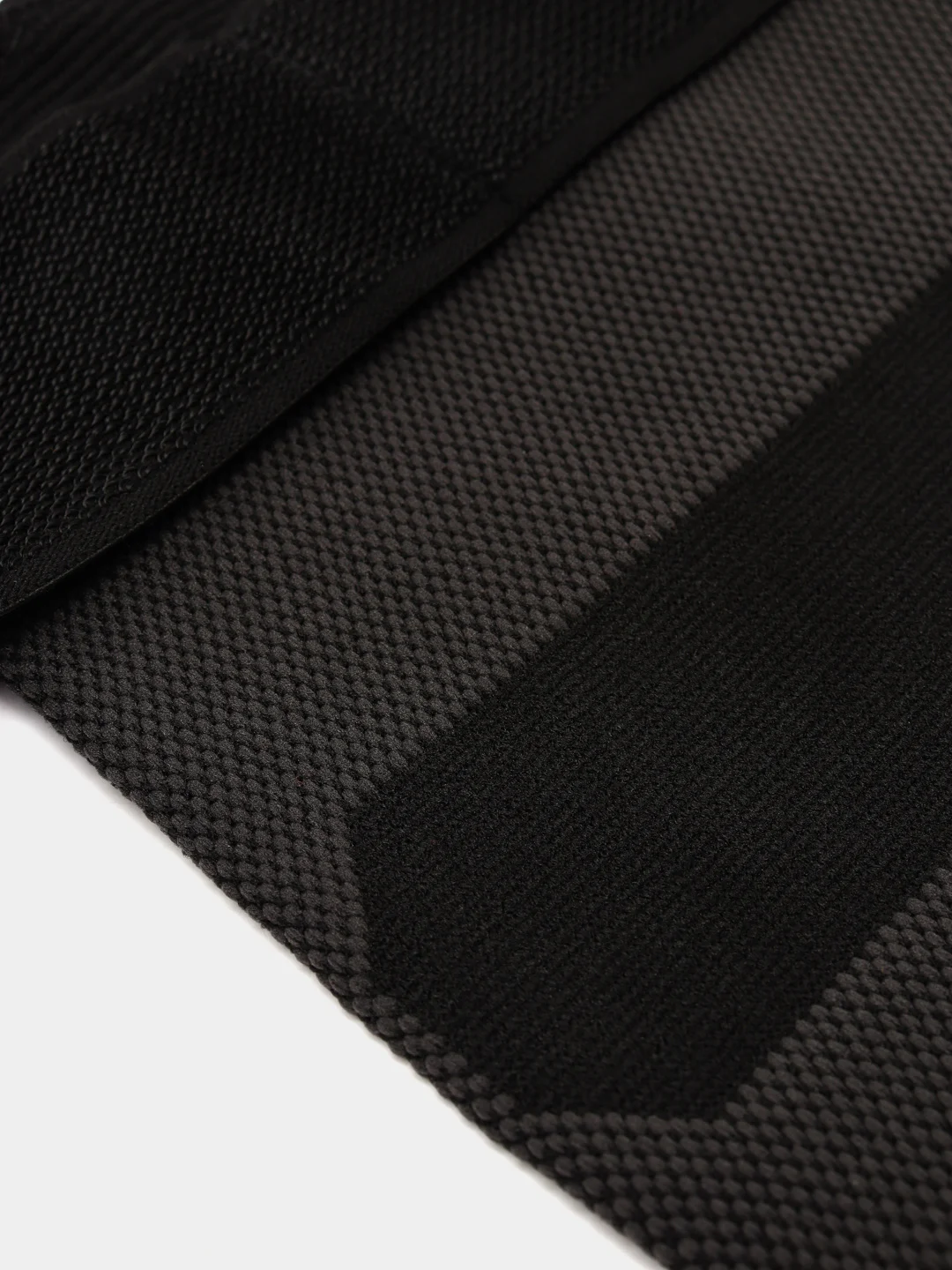 Эластичный суппорт колена MyBalance kneesupport, цвет графитовый