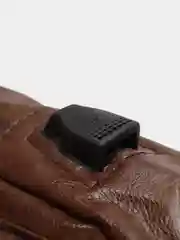 Коричневый классический однолямочный рюкзак Q1 с USB разъёмом + USB кабель в комплекте