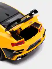 Желтый металлическая машина Chevrolet Camaro 1:24