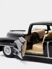 Черный 1953 Cadillac Series 62 Coupe KINSMART KT5339D