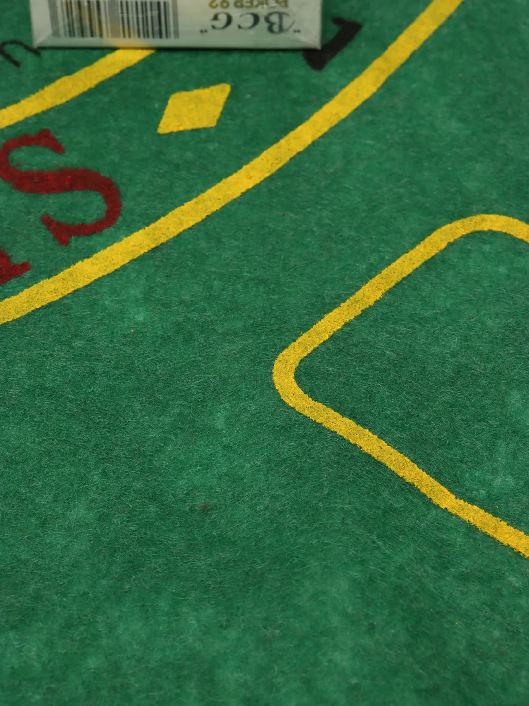 Покерный набор Holdem 200 фишек с номиналом + держатель фишек