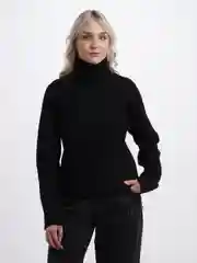 Карамельный свитер вязаный женский