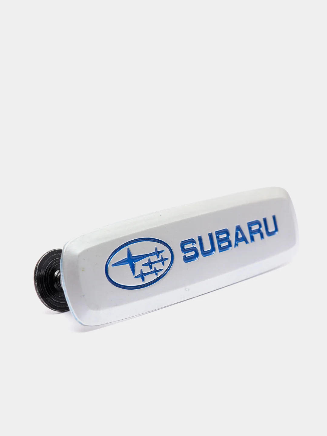 Комплект шильдиков металлических с эмблемой авто "SUBARU" и 4 винтовыми креплениями (Пара)