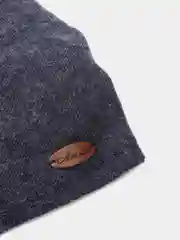 Вязаная шапка