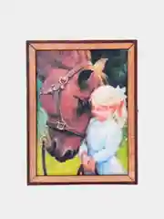 Светло-коричневый ключница настенная, Большая книга