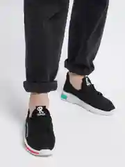 Белый кроссовки женские дышащие