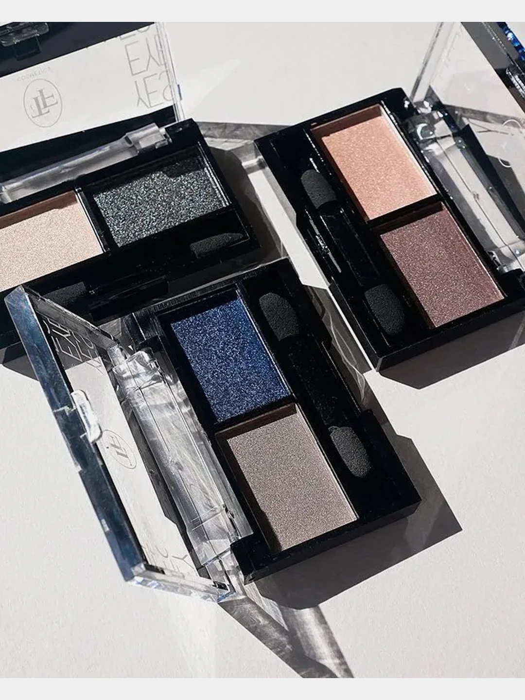 Тени для век двухцветные TRIUMPH EYES 8 оттенков