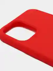 Красный силиконовый чехол на iPhone 12 Pro Max