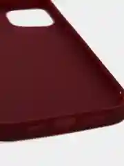 Багровый силиконовый чехол на iPhone 12 Pro Max