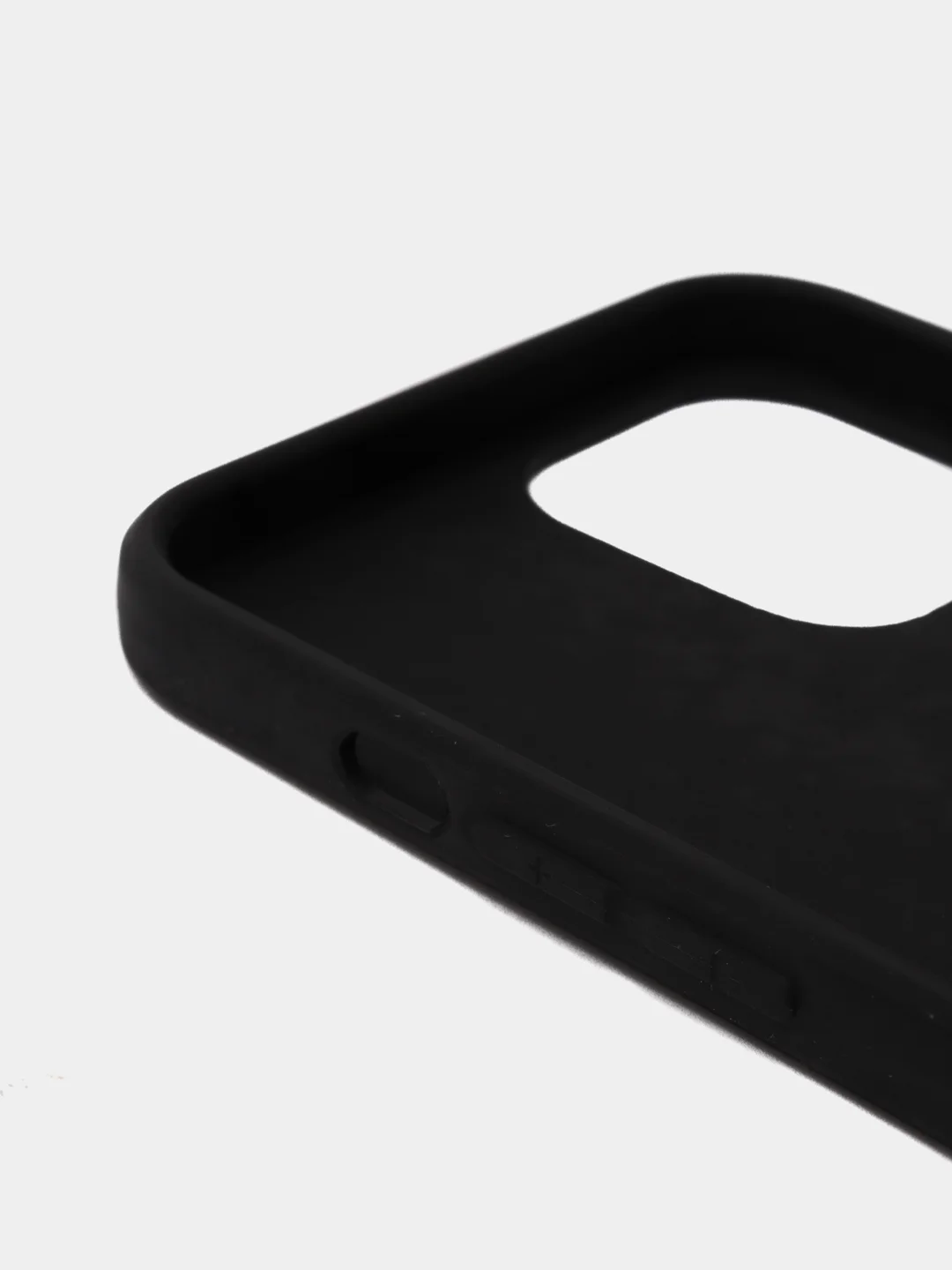 Черный силиконовый чехол на iPhone 12 Pro Max