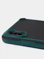 Зеленый чехол для Iphone