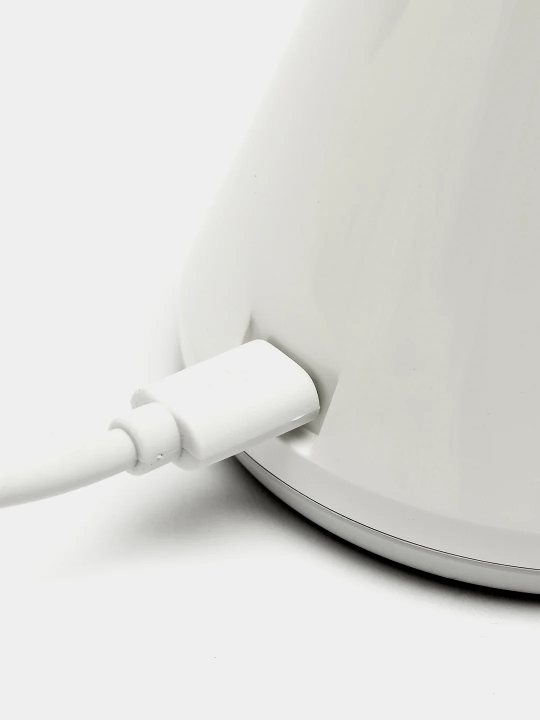 Беспроводная настольная лампа Yeelight Rechargeable Folding Desk Lamp Z1, YLTD11YL, белая