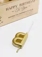 Золотой набор свечей "Happy Birthday"