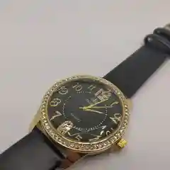 Черный женские кварцевые наручные часы