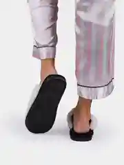 Тапочки домашние белые, 2 вида