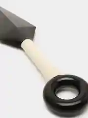 Белый кунаи из аниме "Наруто"
