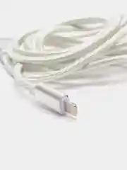 Белый кабель для зарядки устройства Lightning