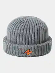 Серый объемная зимняя шапка бини "N"