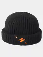 Черный объемная зимняя шапка бини "N"
