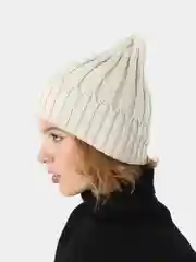 Белый шапка женская демисезонная