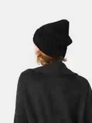 Черный шапка вязаная с отворотом, полушерсть, 4 цвета