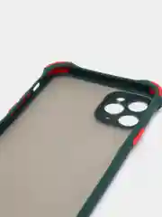 Зеленый чехол для iPhone (Айфон) с защитой камеры, ударопрочный бампер по углам, матовое покрытие