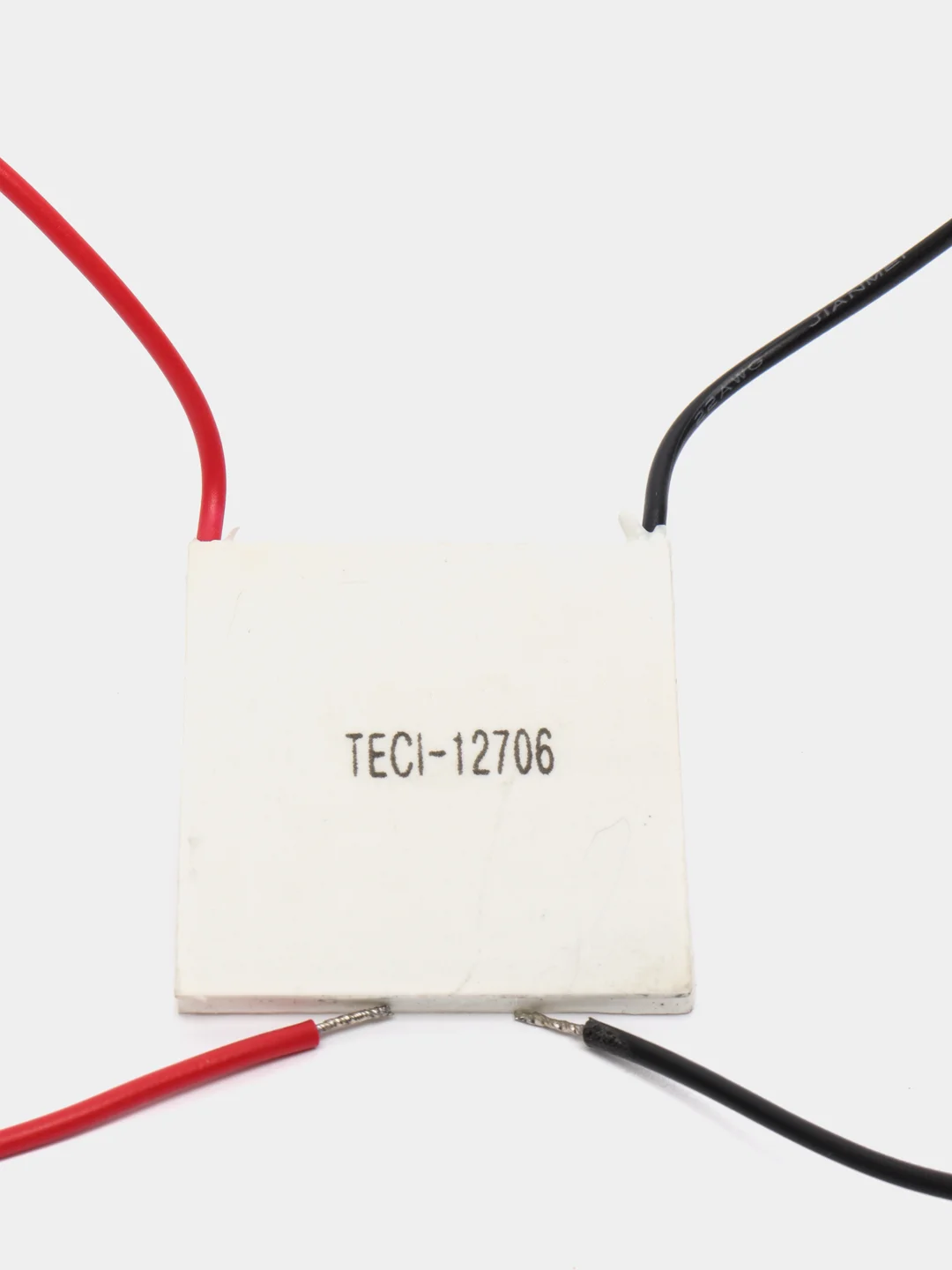 Элемент Пельтье 12V 72W "TEC1-12706" (термоэлектрический охладитель-нагреватель) (Ю)