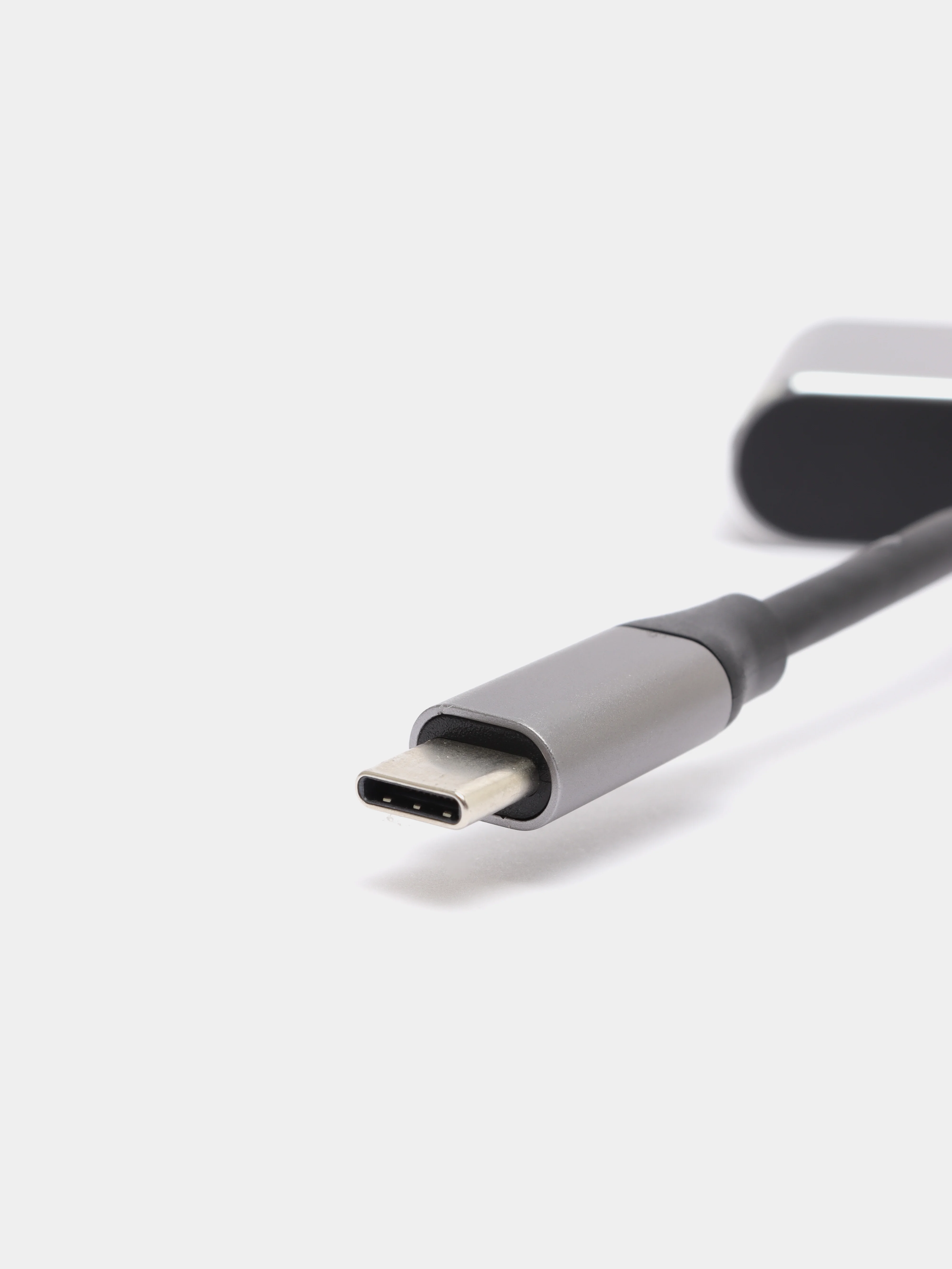 Угольный конвертер type C to VGA + HDMI