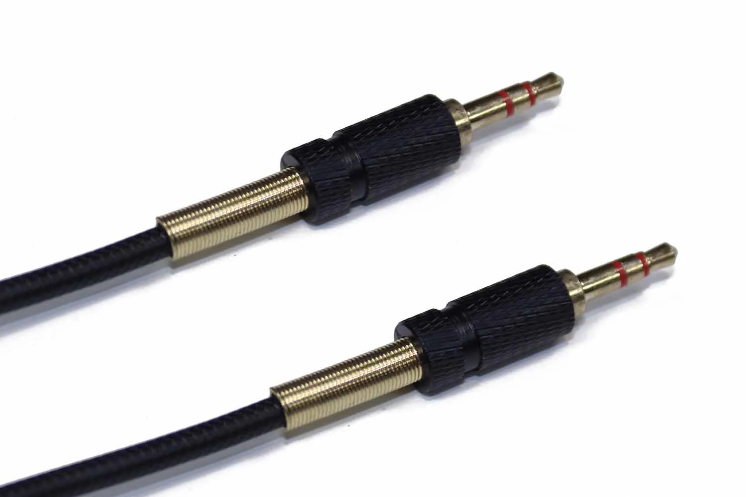 Черный aux кабель 3.5mm в кожаной оплетке, папа-папа
