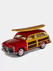 Металлическая машинка 1:40 Ford Woody Wagon 1949 KT5402DS