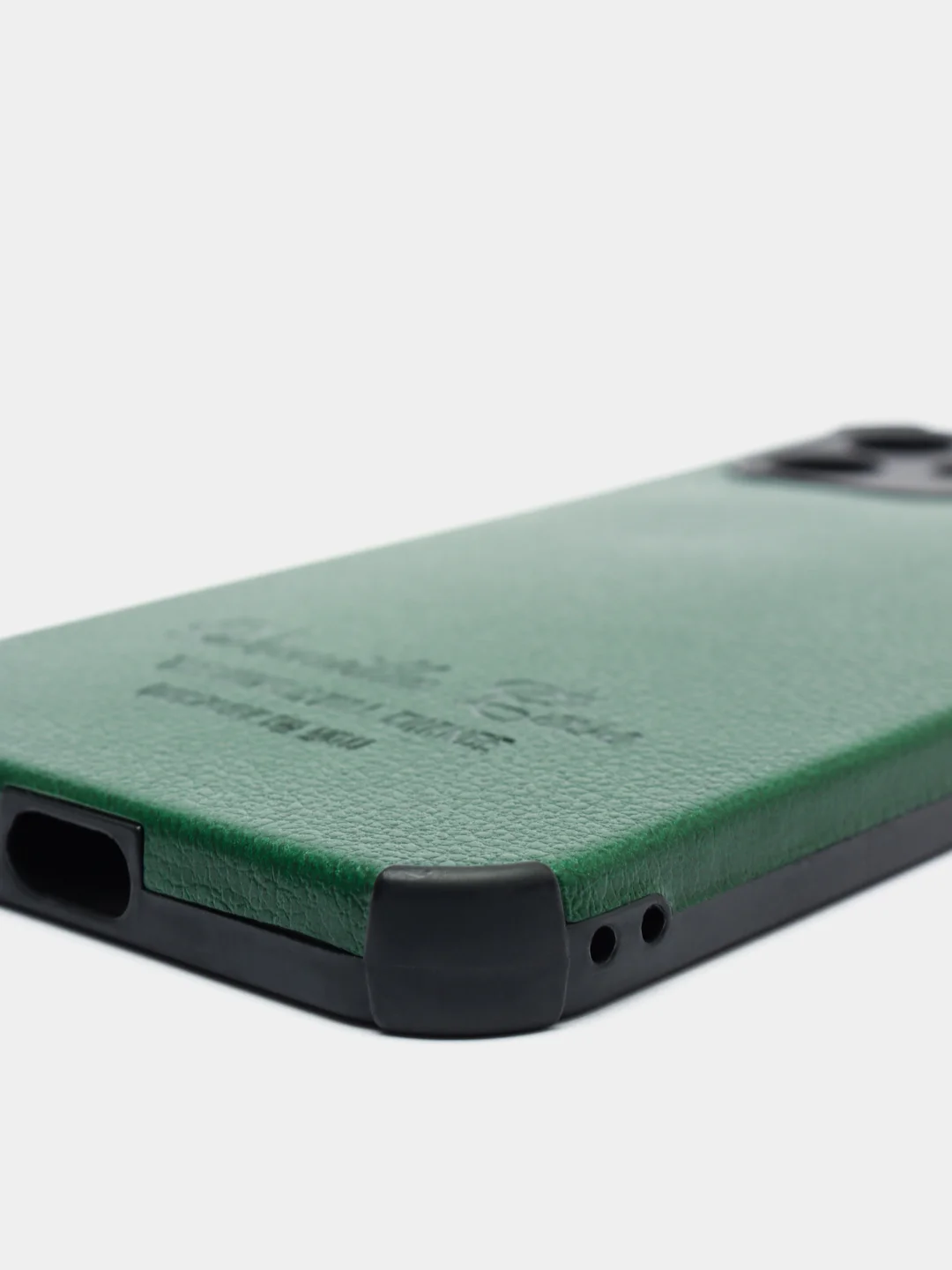 Зеленый чехол Iphone