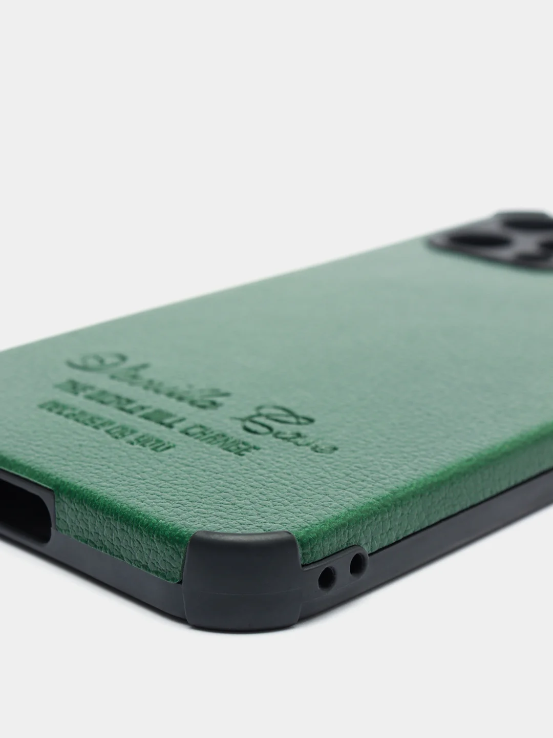 Зеленый чехол Iphone