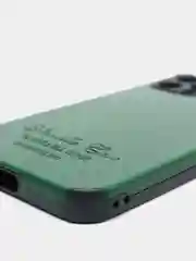 Зеленый чехол Iphone