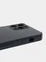 Черный чехол Iphone