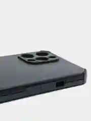 Черный чехол Iphone