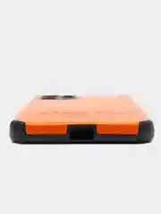 Оранжевый чехол Iphone