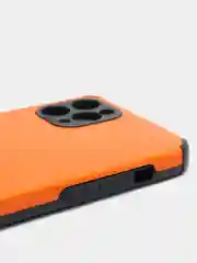 Оранжевый чехол Iphone