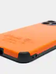 Оранжевый чехол Iphone