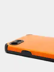Оранжевый чехол Iphone
