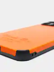 Оранжевый чехол Iphone